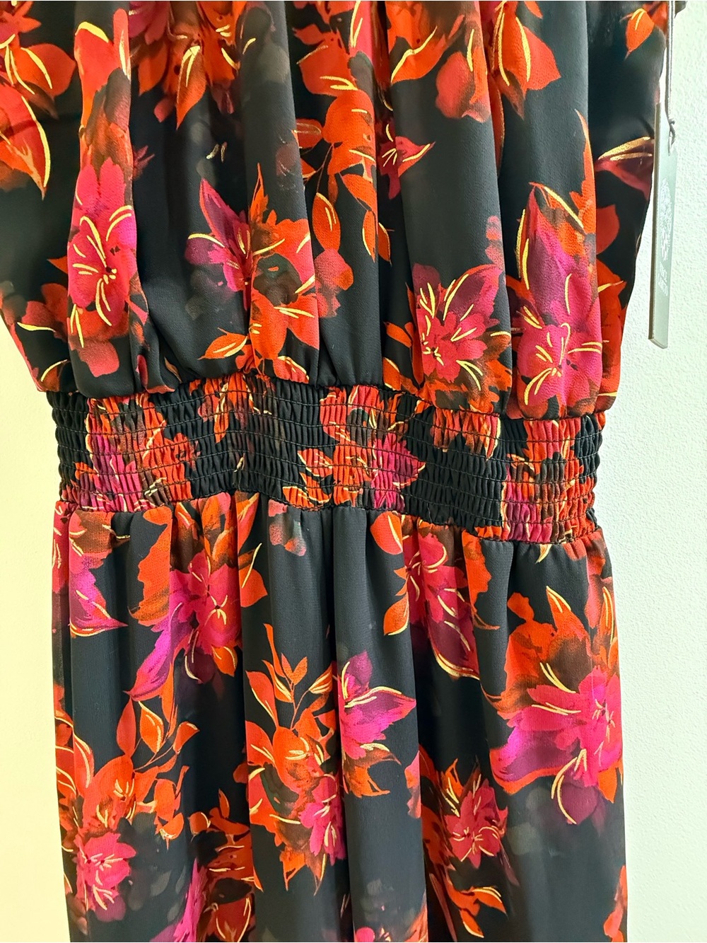 Vince Camuto Black Halter Jumpsuit with Red & Pink Floral Print Size S NWT - Picture 5 of 16